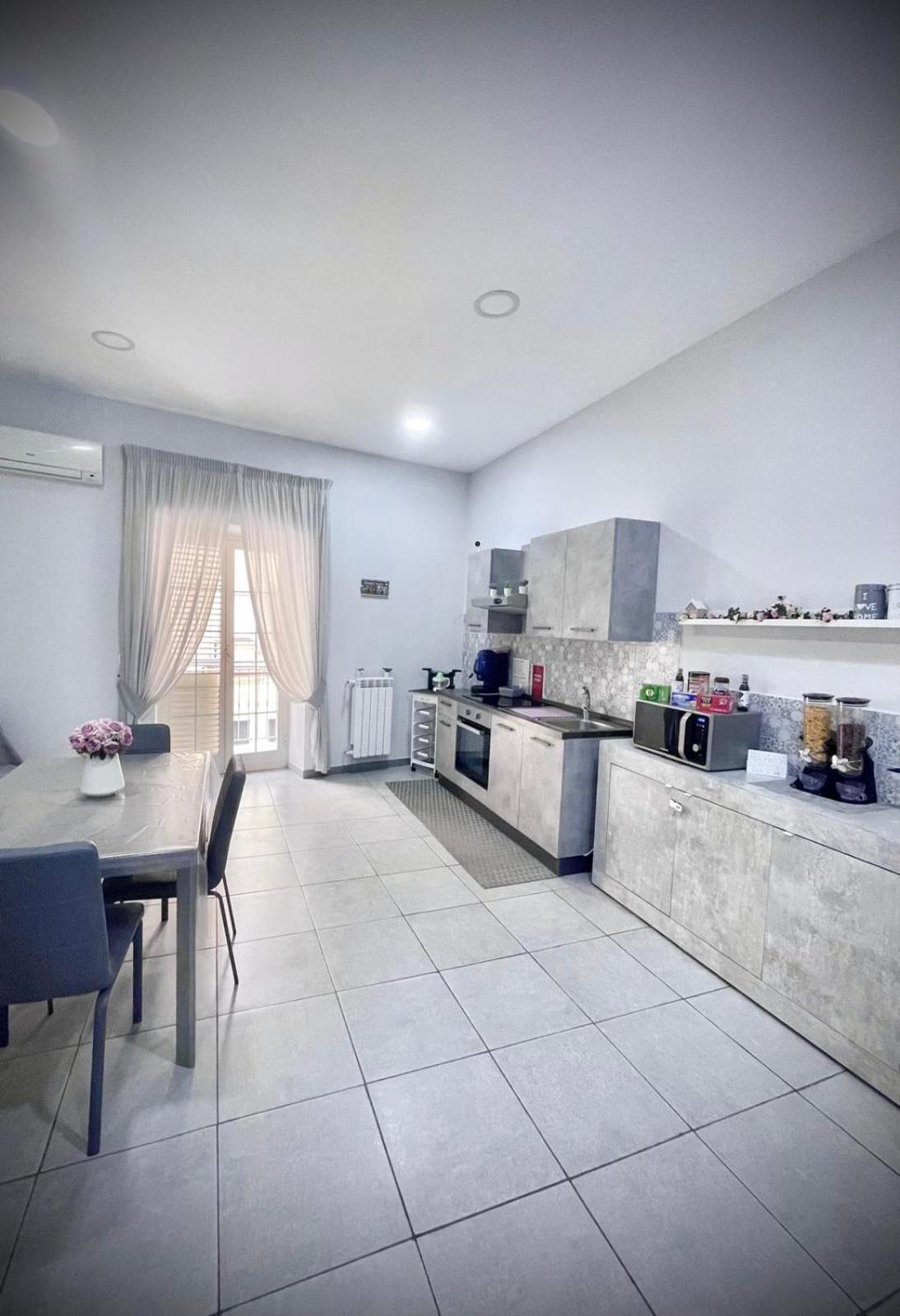 Rianna House B&B Nápoly Kültér fotó