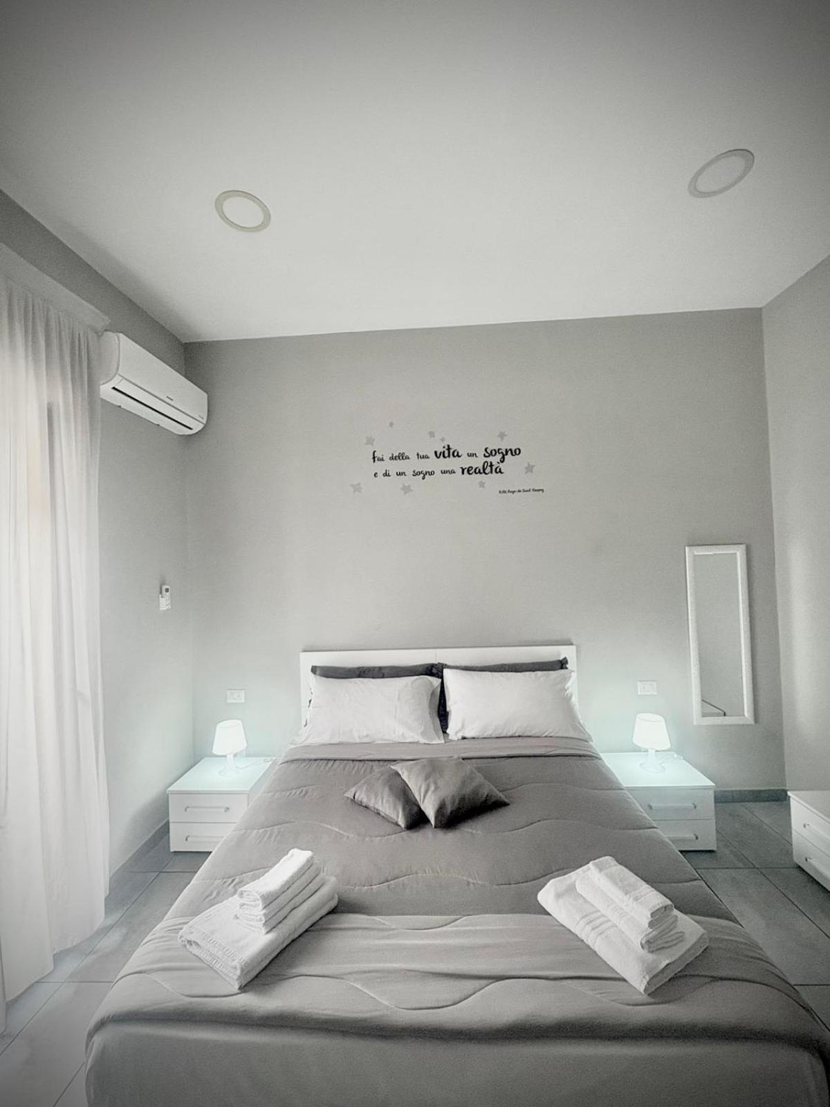Rianna House B&B Nápoly Kültér fotó